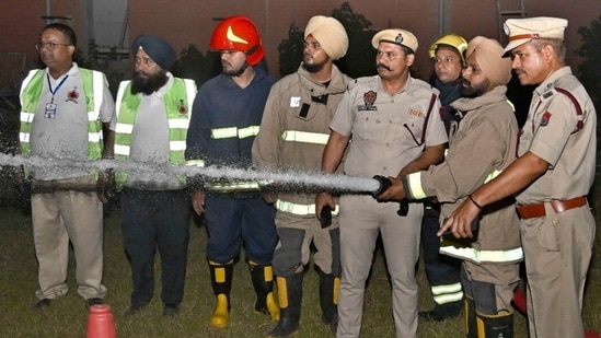 Blackout mock drill held in Punjab; sirens and power cuts tested response