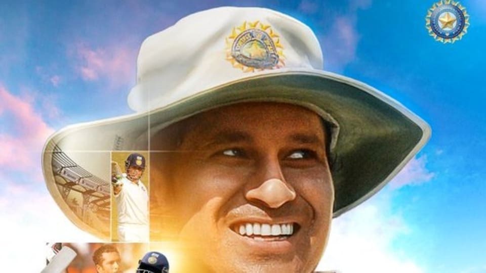 <p>క్రికెట్ ప్రపంచంలో సచిన్ టెండూల్కర్ 100 సెంచరీలు అనేది ఒక అద్భుతమైన స్మారక చిహ్నంలా మిగిలిపోయింది. అయితే, ఆ చిహ్నాన్ని దగ్గరగా పరిశీలిస్తే.. అది కేవలం ఒక రౌండ్ ఫిగర్ మాత్రమే కాదు, 21 ఏళ్ల 7 నెలల 7 రోజుల సుదీర్ఘ పోరాటం అని అర్థమవుతుంది. 1990 ఆగస్టులో ఇంగ్లాండ్‌పై తొలి సెంచరీ చేసిన సచిన్, 2012 మార్చిలో బంగ్లాదేశ్‌పై తన వందో సెంచరీ పూర్తి చేశారు. ఈ రెండు దశాబ్దాల ప్రయాణంలో సచిన్ కేవలం పరుగులు తీయలేదు, మారుతున్న క్రికెట్ యుగాలకు అనుగుణంగా తన బ్యాటింగ్‌ను మలచుకున్నారు.</p>(@bcci)