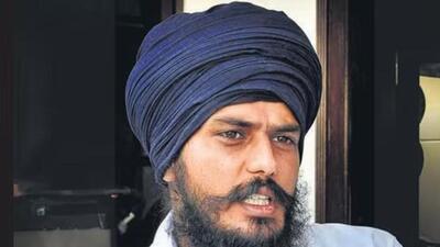 A Punjab Police team on Saturday produced Khadoor Sahib MP Amritpal Singh before the Ajnala court via videoconferencing from Dibrugarh, Assam. (HT file photo)