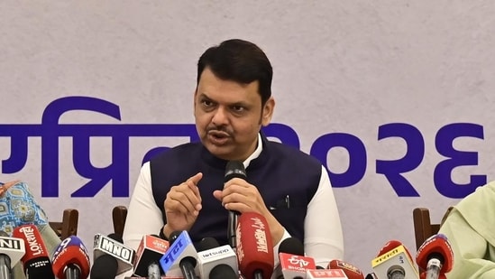 Mumbai: CM Devendra Fadnavis addressing to media during the press conference held at IMC, Churchgate in Mumbai. (Photo by Anshuman Poyrekar/Hindustan Times) (HT_PRINT)