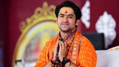 Amid uproar over Chhatrapati Shivaji story, preacher Dhirendra Shastri tenders apology Amid uproar over Chhatrapati Shivaji story, preacher Dhirendra Shastri tenders apology