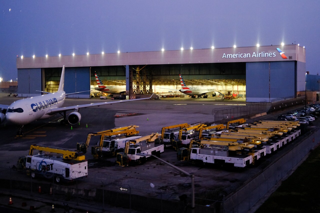 Major airlines are the top employers of choice for many aircraft technicians.