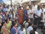 Anil Govil, Meerut MP, at the protest site adressing families on Friday. (Anuj Kaushik/HT)