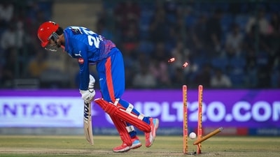 Bhuvaneshwar Kumar picked up a wicket off the second delivery and started a destruction of the Capitals' line-up. (Hindustan Times) Bhuvaneshwar Kumar picked up a wicket off the second delivery and started a destruction of the Capitals' line-up. (Hindustan Times)