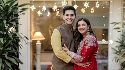 ‘বিয়ে হয়েছে কারণ পার্টি..’, রাঘব-পরিণীতির বিবাহ বন্ধন নিয়ে বড় দাবি আপের ‘বিয়ে হয়েছে কারণ পার্টি..’, রাঘব-পরিণীতির বিবাহ বন্ধন নিয়ে বড় দাবি আপের
