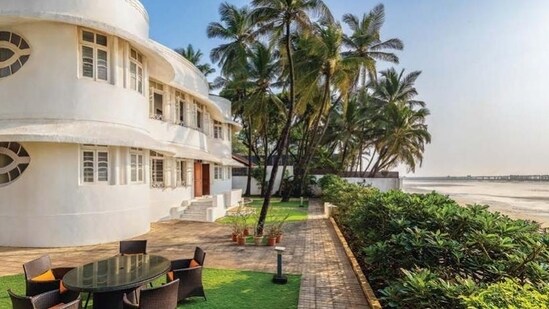 Mumbai real estate market is generally known for tiny apartments and high rises, however, the city has reported at least four bungalow deals exceeding ₹864 crore. (Picture for representational purposes only) (File Photo )