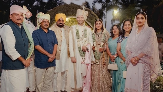 AAP leaders Arvind Kejriwal, Sanjay Singh and Bhagwant Mann attended Raghav Chadha and Parineeti Chopra's wedding. (Instagram/@aamaadmiparty)