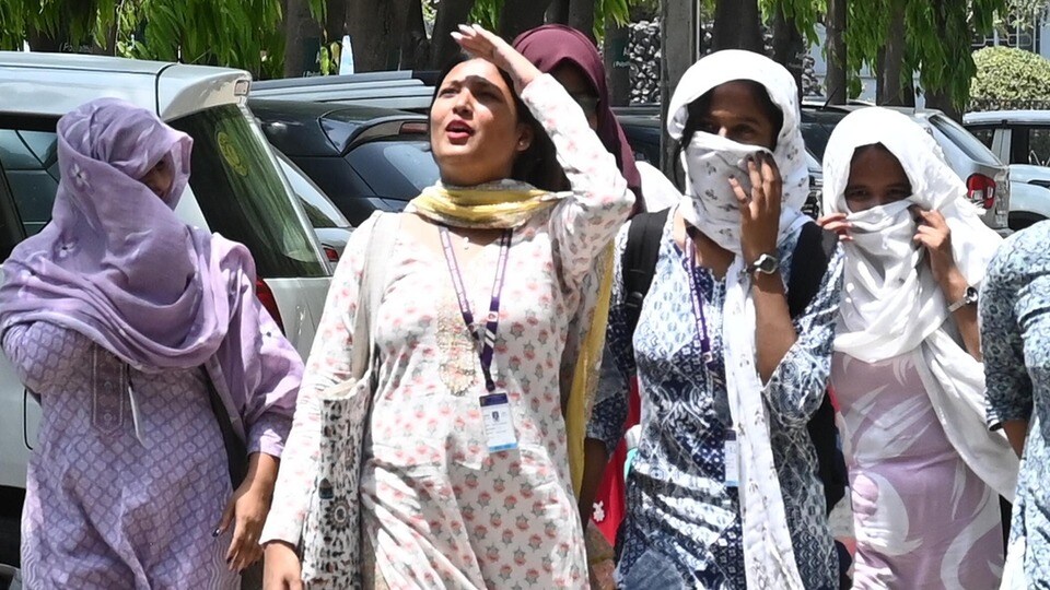 ‘সুপার এল নিনো' আতঙ্ক চরমে (HT_PRINT)