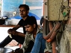 Samosas being made in Prayagraj (HT)
