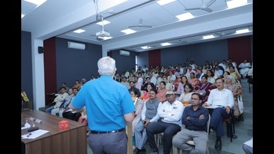 Delivering the keynote address, V-C of Mumbai University, R D Kulkarni, provided an overview of NEP implementation (HT) Delivering the keynote address, V-C of Mumbai University, R D Kulkarni, provided an overview of NEP implementation (HT)