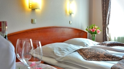 Comfortable, reliable stays with OYO Townhouses for everyday travel needs. (Pexels)