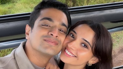 মাসাই মারার জঙ্গলে প্রেমে বিভোর, ‘পডকাস্টের রাজা’ রণবীরের প্রেমিকা জুহিকে চিনুন মাসাই মারার জঙ্গলে প্রেমে বিভোর, ‘পডকাস্টের রাজা’ রণবীরের প্রেমিকা জুহিকে চিনুন