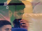 ఈ సిగరెట్ తాగుతున్న రియాన్ పరాగ్