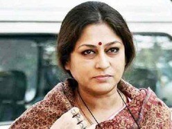 ভোট দিতে গিয়ে বিকল ইভিএম দেখে রেগে লাল বিজেপি-র রূপা! তারপর যা করলেন তিনি