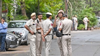 Police was informed about the incident at The Royal Plaza hotel around 9.15 pm on Sunday. (Sanjeev Verma/ Hindustan Times) Police was informed about the incident at The Royal Plaza hotel around 9.15 pm on Sunday. (Sanjeev Verma/ Hindustan Times)