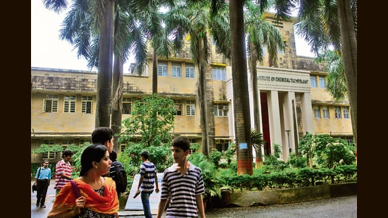 Founded in 1933 under the University of Mumbai, ICT became a deemed university in 2008 and has since built a strong reputation in chemical engineering and technology education. (Hindustan Times)