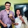 ‘জনতা যা সিদ্ধান্ত নেবে…’, বউকে সাথে নিয়ে ভোট দিলেন সৌরভ, এড়ালেন কোন প্রশ্ন?