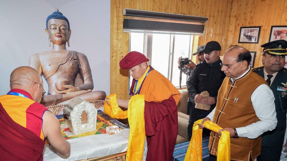 Buddhists monks and Ladakh LG Vinai Kumar Saxena offer khataks to the Holy Relics of Tathagata Buddha, upon their arrival at Leh airport, in Leh on Wednesday (ANI) Buddhists monks and Ladakh LG Vinai Kumar Saxena offer khataks to the Holy Relics of Tathagata Buddha, upon their arrival at Leh airport, in Leh on Wednesday (ANI)