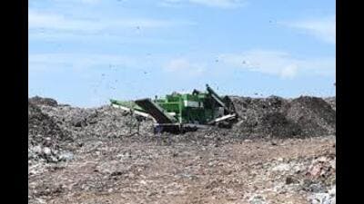 Councillors also complained how a third mountain of waste has emerged at the dumping ground. (HT File) Councillors also complained how a third mountain of waste has emerged at the dumping ground. (HT File)