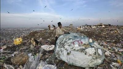 Mayor Pravesh Wahi said the height of the legacy waste mountain at the Bhalswa site has been reduced from 65 metres to about 30 metres. (HT Archive) Mayor Pravesh Wahi said the height of the legacy waste mountain at the Bhalswa site has been reduced from 65 metres to about 30 metres. (HT Archive)