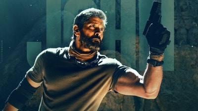 Dhruva Natchathiram: ఈ సినిమాను జూన్ 15లోపు రిలీజ్ చేయాల్సిందే.. లాభాలతో అప్పులు తీర్చండి: మద్రాస్ హైకోర్టు తీర్పు Dhruva Natchathiram: ఈ సినిమాను జూన్ 15లోపు రిలీజ్ చేయాల్సిందే.. లాభాలతో అప్పులు తీర్చండి: మద్రాస్ హైకోర్టు తీర్పు
