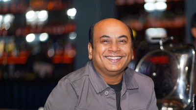 কীভাবে ‘একেন বাবু’ হওয়ার সুযোগ পান অনির্বাণ?