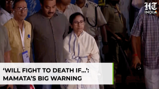 Mamata Banerjee visits Bhabanipur EVM strong warns against vote tampering