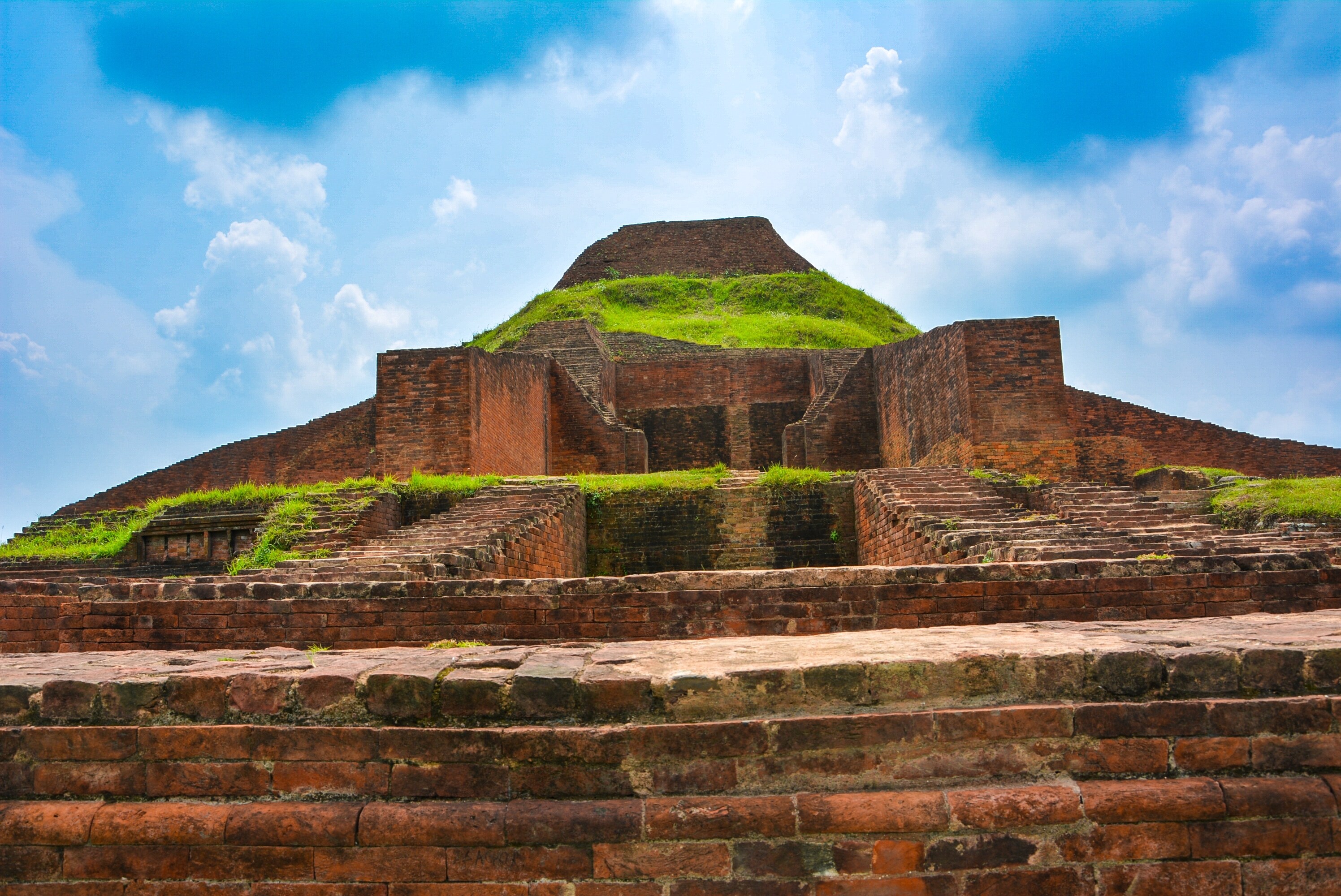 The Paharpur Vihara stupa or the Somapura Mahavihara is in Paharpur, Bangladesh. It is a UNESCO World Heritage site and was built by the Pala dynasty in the 8th-century CE. (Shutterstock) The Paharpur Vihara stupa or the Somapura Mahavihara is in Paharpur, Bangladesh. It is a UNESCO World Heritage site and was built by the Pala dynasty in the 8th-century CE. (Shutterstock)