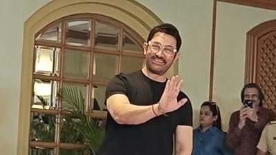 স্ক্রিপ্ট না পরেই রাজি হয়ে যান ছবির জন্য, কারণ কি শুধুই বাবার ভয়?