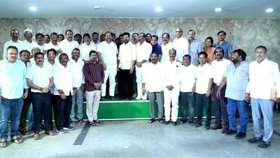 ఉద్యోగ సంఘాల నేతలతో సీఎం రేవంత్ రెడ్డి