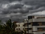 తెలుగు రాష్ట్రాల్లో భిన్న వాతావరణం