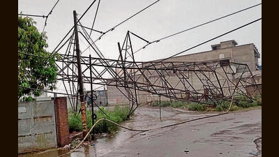 Officials said strong gusty winds damaged portions of the 66-kV and 220-kV networks, including infrastructure near Sua Road, after trees and heavy branches fell on electricity lines and installations at multiple locations. (HT PHOTO) Officials said strong gusty winds damaged portions of the 66-kV and 220-kV networks, including infrastructure near Sua Road, after trees and heavy branches fell on electricity lines and installations at multiple locations. (HT PHOTO)