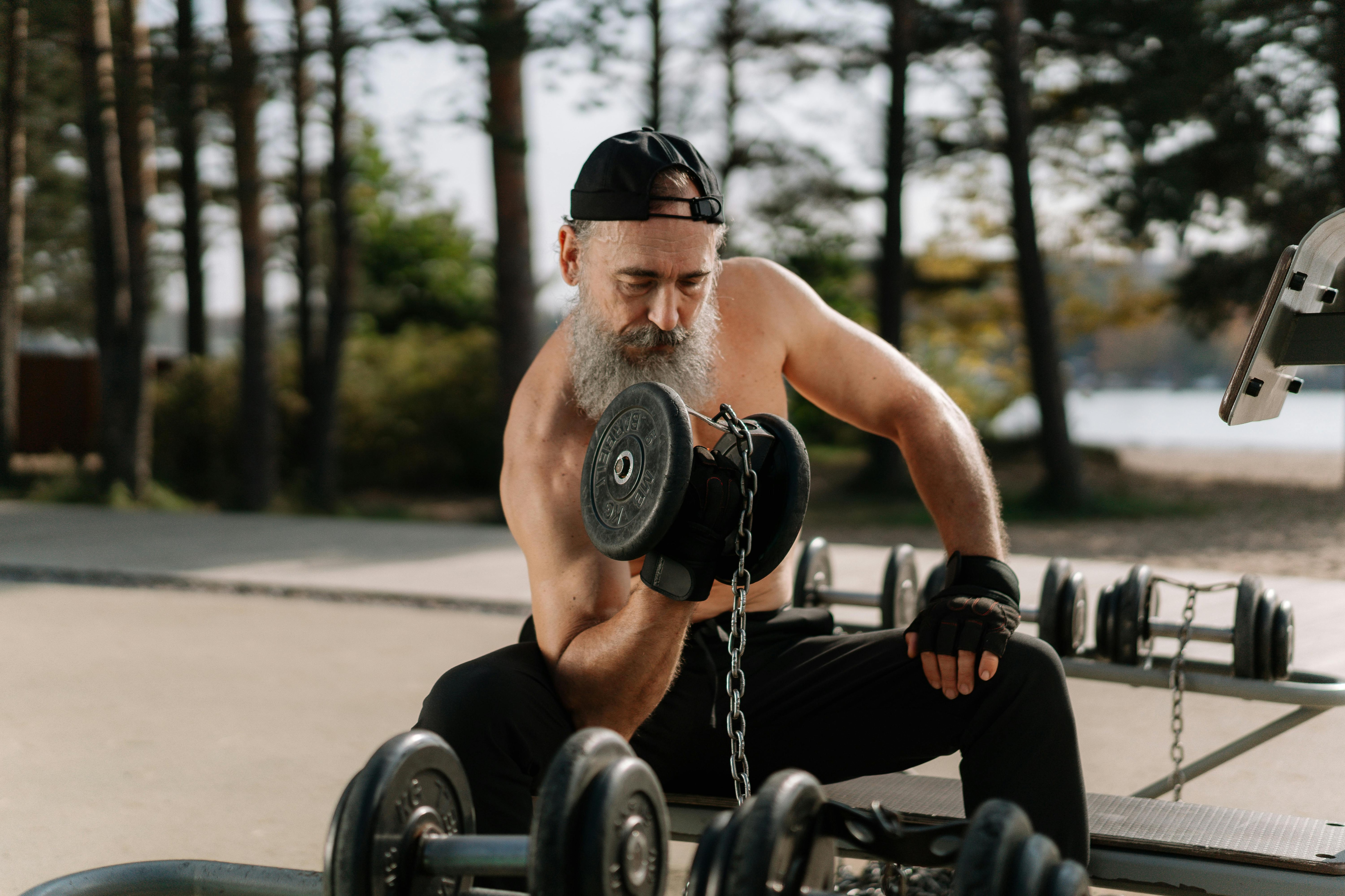Water intake, suitable shoes, and well-rounded meals play roles in staying safe during workouts. (Pexel) Water intake, suitable shoes, and well-rounded meals play roles in staying safe during workouts. (Pexel)