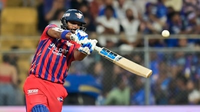 Nicholas Pooran blasted his way to 63 runs off 21 balls and helped LSG recover after the loss of the first wicket. (Anshuman Poyrekar/HT Photo)