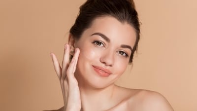 Use the right anti ageing face serum for radiant skin (Adobe Stock) Use the right anti ageing face serum for radiant skin (Adobe Stock)