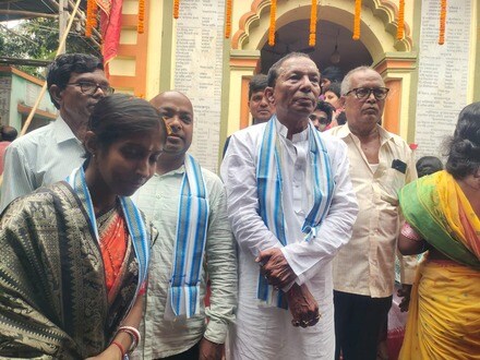 ধর্নায় অখিল গিরি, আদালতের পথে তাপসী মণ্ডল