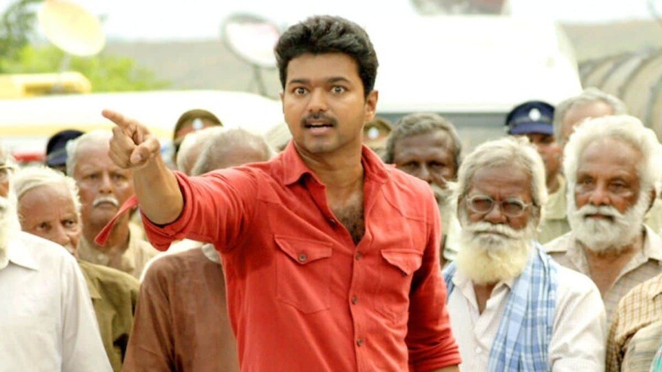 <p>కత్తి (Kaththi) - IMDbలో 8.1 రేటింగ్ పొందిన దళపతి విజయ్ కత్తి మూవీ బాక్సాఫీస్ దగ్గర రూ.130 కోట్లు వసూలు చేసింది. నెట్ ఫ్లిక్స్, ప్రైమ్ వీడియో ఓటీటీల్లో ఉంది.</p>