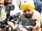 Punjab Chief Minister Bhagwant Mann with AAP MLAs addresses the media after meeting with President Droupadi Murmu 