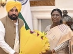 Punjab chief minister Bhagwant Mann with President Droupadi Murmu during a meeting at Rashtrapati Bhavan in New Delhi on Tuesday. (PTI Photo)