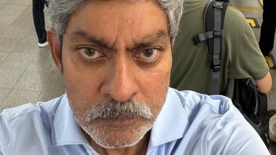జగపతి బాబు (x/jaggu bhai) జగపతి బాబు (x/jaggu bhai)