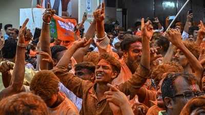 এবারের ভোটে বিজেপি তিনটি আসনে ১০০০-এর কম ভোটের ব্যবধানে জয়ী হয়েছে। (AFP)