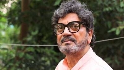 হার নিশ্চিত জেনেই কি রাজনীতি ছেড়েছিলেন চিরঞ্জিত?
