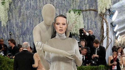 Jordan Roth attends the 2026 Met Gala celebrating Costume Art at the Metropolitan Museum of Art on May 04, 2026 in New York City. (Getty Images via AFP) Jordan Roth attends the 2026 Met Gala celebrating Costume Art at the Metropolitan Museum of Art on May 04, 2026 in New York City. (Getty Images via AFP)