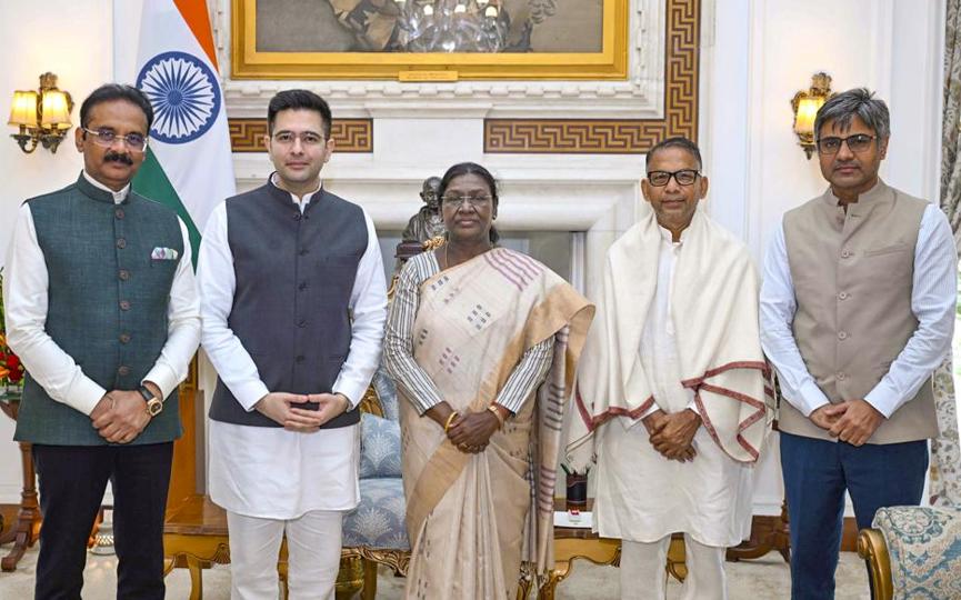 President Droupadi Murmu during a meeting with Rajya Sabha members Raghav Chadha, Sandeep Pathak, Rajinder Gupta and Ashok Mittal at Rashtrapati Bhavan in New Delhi on Tuesday. (PTI Photo) President Droupadi Murmu during a meeting with Rajya Sabha members Raghav Chadha, Sandeep Pathak, Rajinder Gupta and Ashok Mittal at Rashtrapati Bhavan in New Delhi on Tuesday. (PTI Photo)
