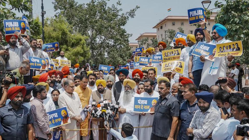Chief minister Bhagwant Mann along with Punjab AAP MLAs addressing the media after meeting President Droupadi Murmu, in New Delhi on Tuesday. (PTI Photo) Chief minister Bhagwant Mann along with Punjab AAP MLAs addressing the media after meeting President Droupadi Murmu, in New Delhi on Tuesday. (PTI Photo)