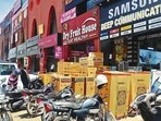 Encroachments in Sector 11, Panchkula. (Sant Arora/HT)