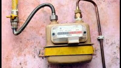 With LPG barred in PNG-connected homes, 25-30 pipeline breach incidents every month disrupt cooking gas supply for thousands in Lucknow. (Sourced) With LPG barred in PNG-connected homes, 25-30 pipeline breach incidents every month disrupt cooking gas supply for thousands in Lucknow. (Sourced)