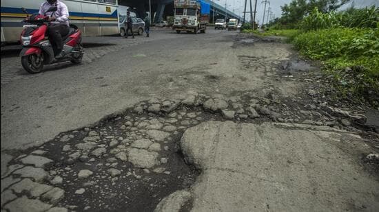 Plan to resurface damaged highway stretches faces pushback. (HT ARCHIVE)
