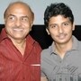 Actor Jiiva: తండ్రి మరణంతో నటుడు జీవా ఎంతలా ఏడుస్తున్నాడో చూడండి.. చెన్నైలో నిర్మాత ఆర్బీ చౌదరి అంత్యక్రియలు