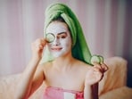 Know how you can detan this summer organically with the help of homemade face packs. 